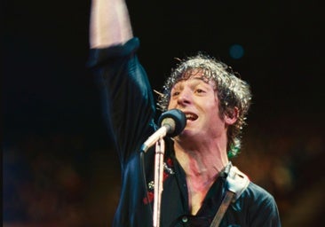 El actor Jeremy Allen White, como Bruce Springsteen en la película 'Deliver me from nowhere'