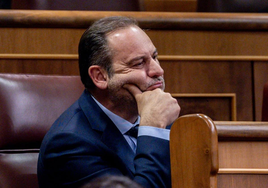 Ábalos aclara en 'Todo es mentira' si votaría a favor de la abolición de la prostitución en el Congreso
