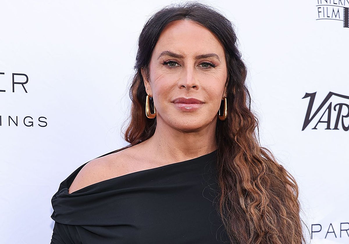 Karla Sofía Gascón en un photocall