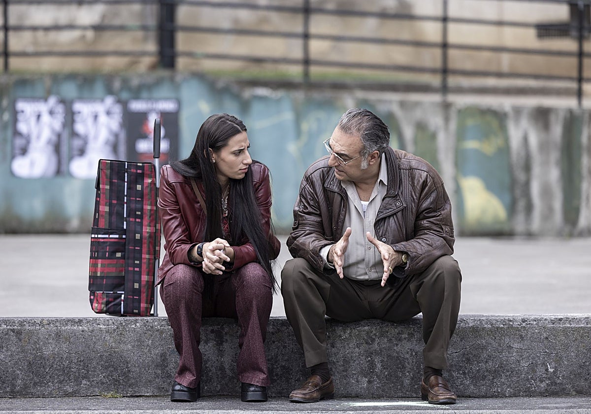 Fotograma de 'El clan Olimpia'