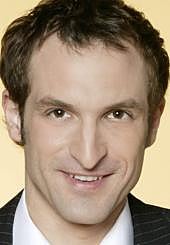 Imagen principal - Julián Villagrán hace de Arlequín