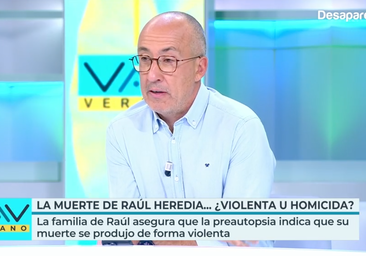 Un colaborador dice 'hasta aquí' y rectifica en directo un rótulo erróneo que llevaba en pantalla varios minutos