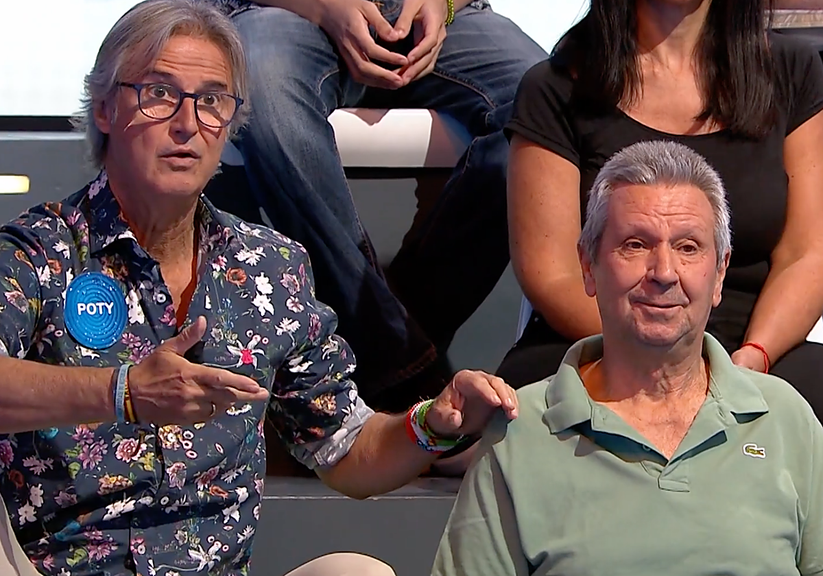 Poty Castillo con un espectador de 'Pasapalabra'