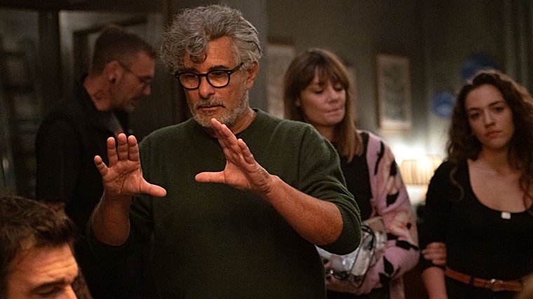 Paolo Genovese durante el rodaje de 'LocaMente'