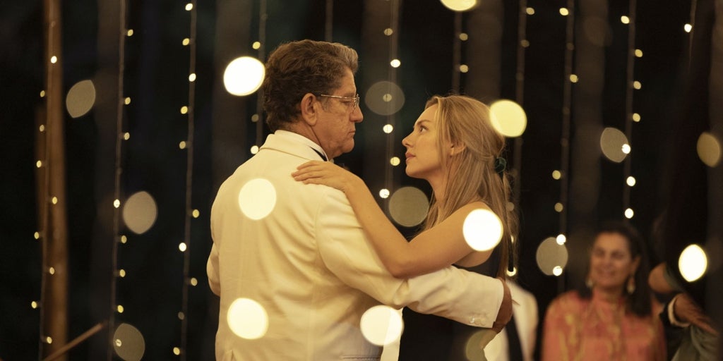 'El talento', la película que transforma a Ester Expósito en chelista: «Me sentí identificada con esa cosificación y sexualización»