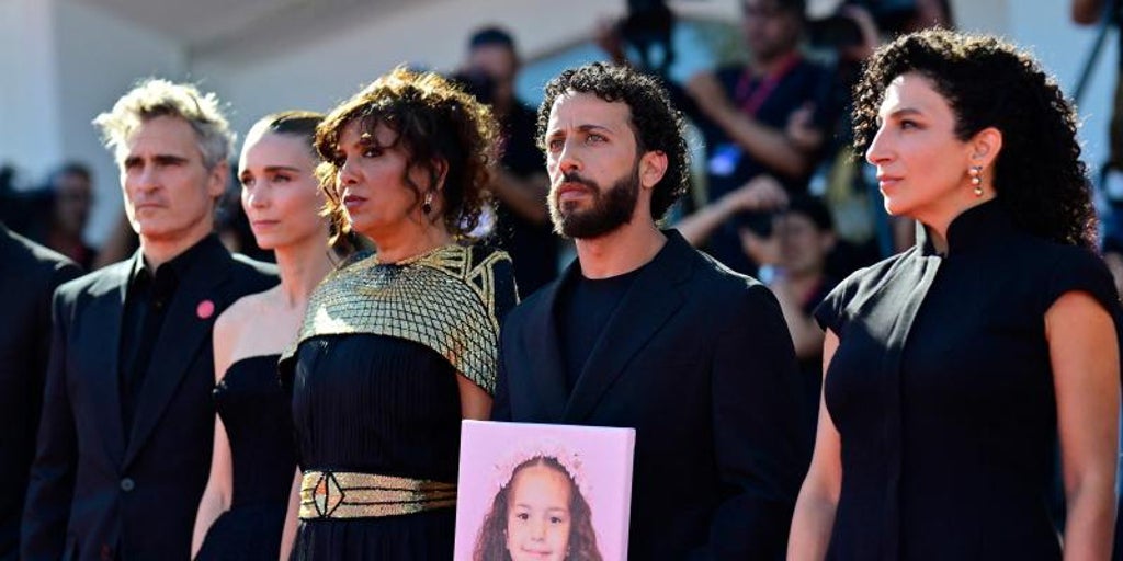 La Mostra de Venecia se despide con Armani en la memoria y un León de Oro que parece tener nombre