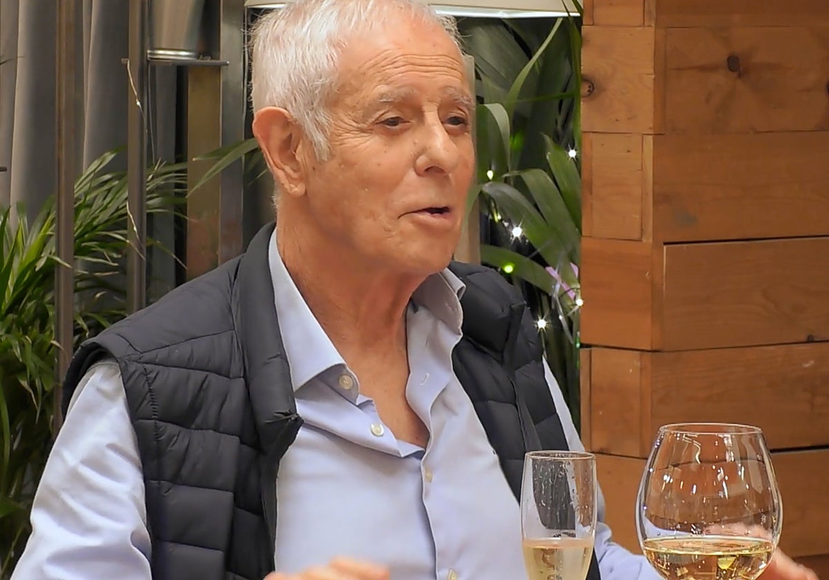 Juan Carlos durante su cita con Marifé