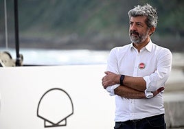 Alberto Rodríguez:  «En la política actual se echa en falta las ganas de dialogar que había en la Transición»