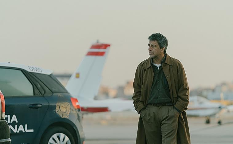 Imagen principal - Los secretos del CNI, al descubierto: anatomía del espía español