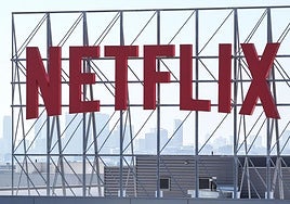 Netflix y Spotify se alían para impulsar los pódcast de vídeo, que llegarán a la plataforma de 'streaming' en 2026