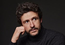 La vida personal de Diego Martín, actor protagonista de la serie 'Sin gluten' de TVE: mujer, hijos y el asesinato de su tío