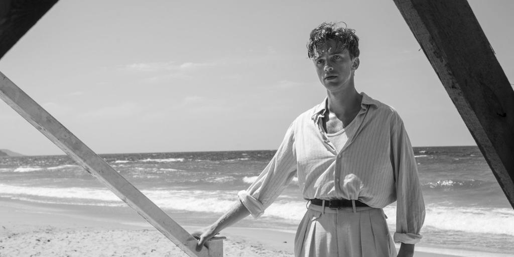 Trailer en primicia de 'El extranjero', adaptación de la novela de Albert Camus