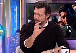 La categórica reflexión de Álvaro Morte sobre quienes prefieren la dictadura a la democracia: «Se lo tienen que hacer mirar»