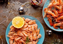 Preguntan a un pescadero cuánto va a subir el precio de las gambas en España por Navidad y es claro en su respuesta: «Se va a poner a...»