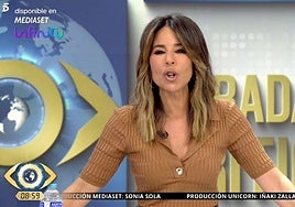 Ana Terradillos se sale del guión para opinar rotunda sobre la decisión de Mediaset con las Campanadas