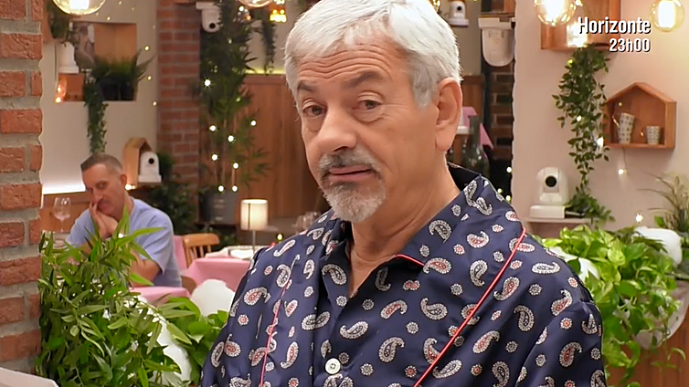 Carlos Sobera, impactado con la revelación de un soltero sobre un llamativo aspecto de su físico: «No quise entrar en ese terreno»