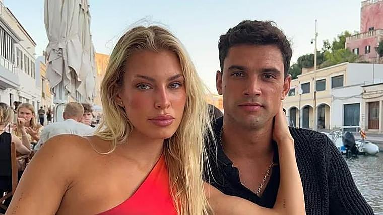 Jessica Goycoche mantém um relacionamento com o jogador espanhol de rugby Manu Moreno desde 2024, com quem acaba de se dar uma segunda chance após semanas de separação.