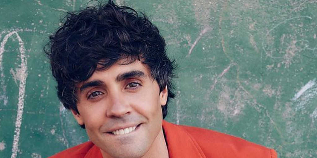 La vida personal de Javier Ambrossi: su edad, su relación con Macarena Gómez y la profesión que nunca ejerció