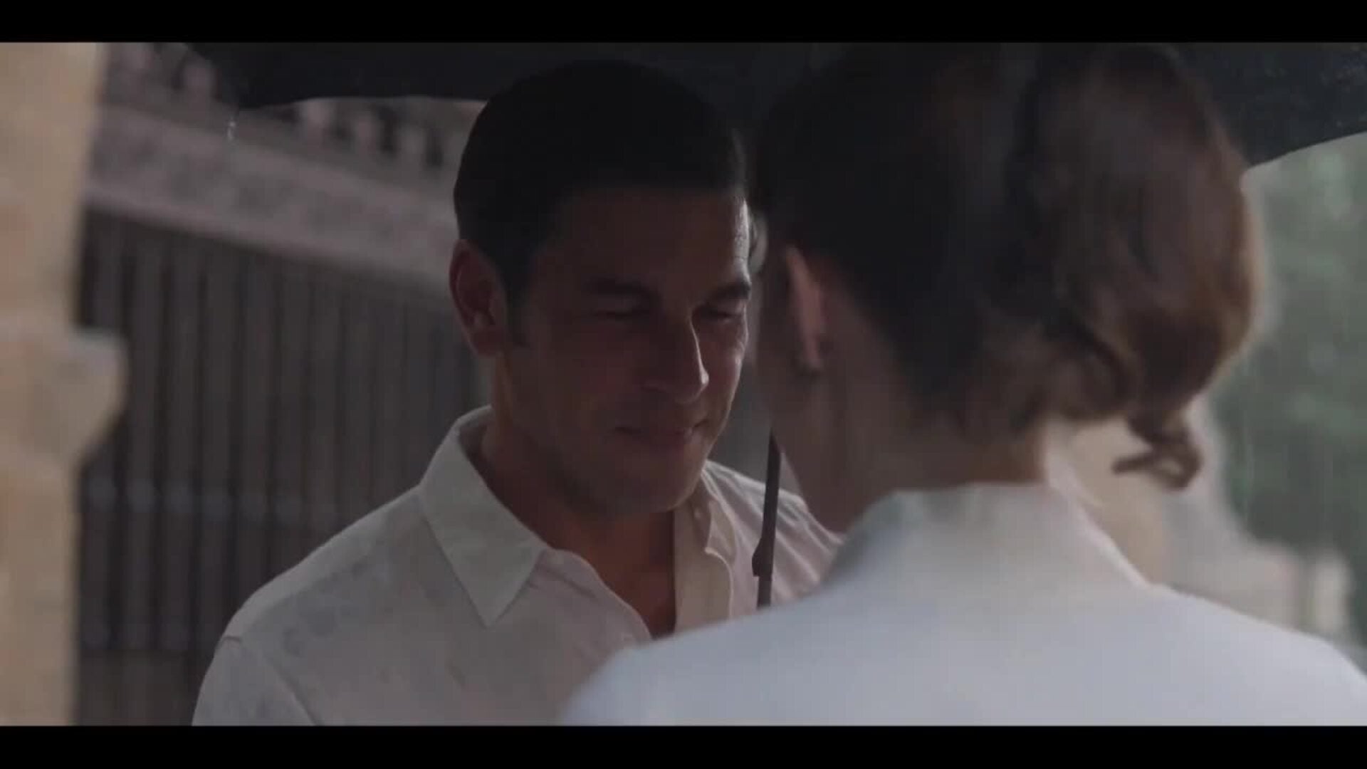 ‘El secreto del orfebre’, una historia de amor entre Mario Casas y Michelle Jenner, basada en la obra de Elia Barceló