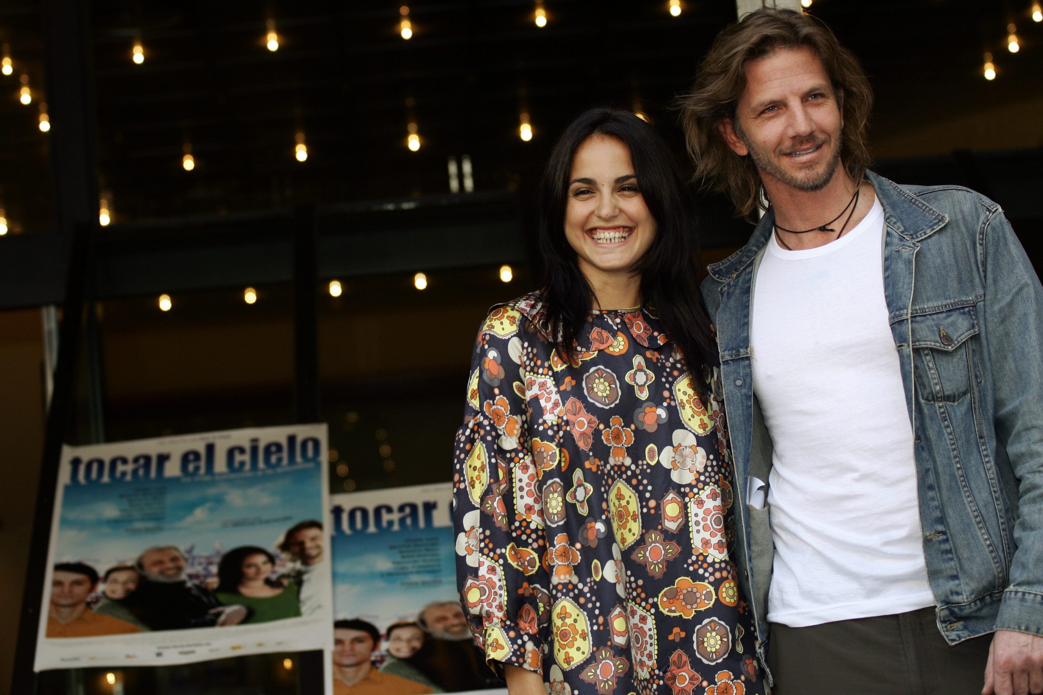 La actriz Verónica Echegui y el intérprete Facundo Arana en la promoción de 'Tocar el cielo'