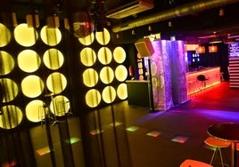 Discoteca Obbio Trastámara Sevilla: Horarios, programación y reservas