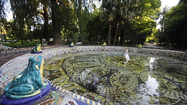 Fuente de las Ranas, parque de María Luisa