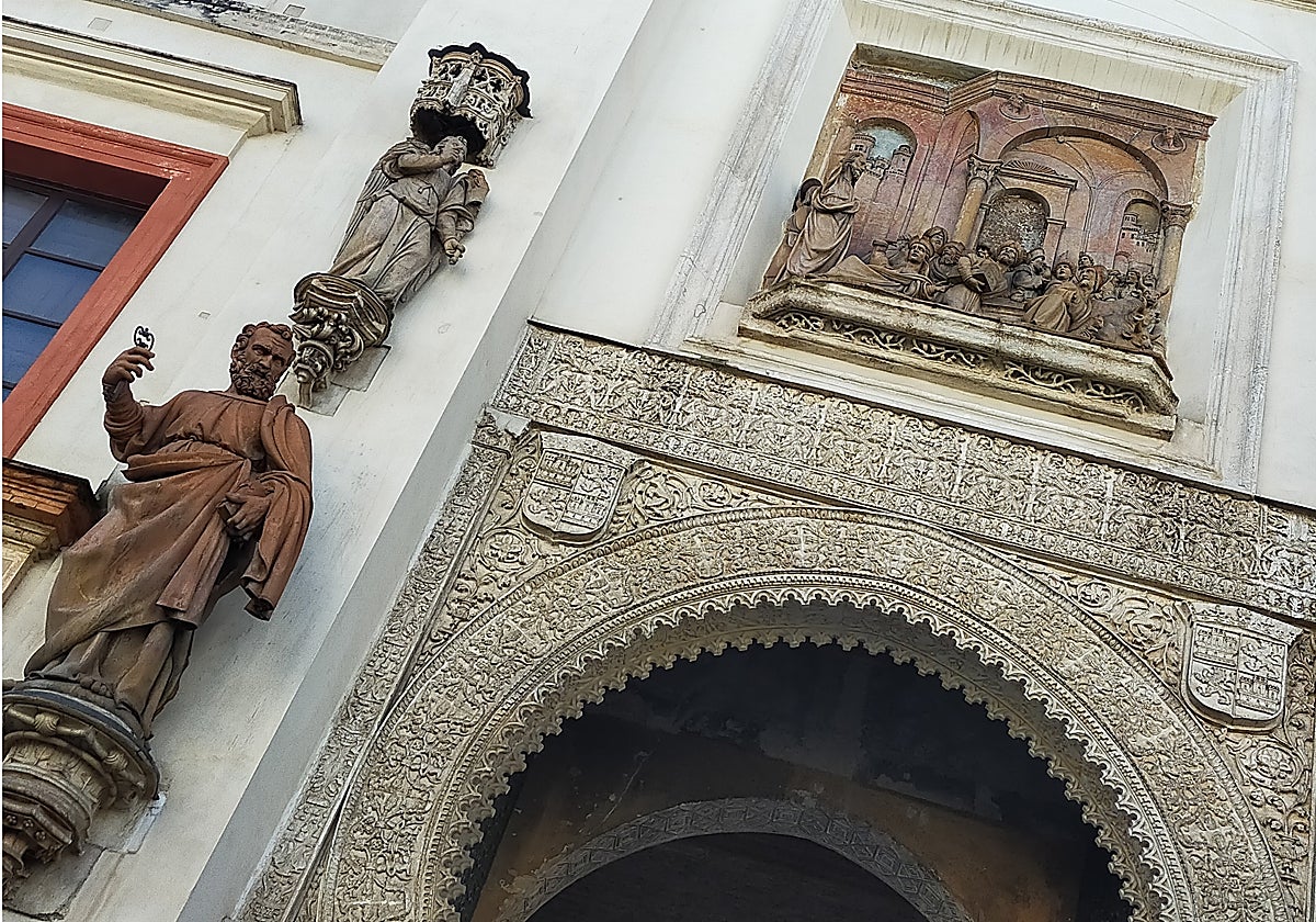 La ruta 'La Catedral francesa' ofrece otra visión de la Seo sevillana