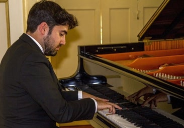 El Coro de la Sociedad Musical de Sevilla, el pianista Francisco Montero y el jazz de Christos Barbas y Ramón Prats, esta semana en el Espacio Turina