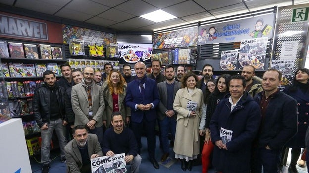 La presentación de las actividades del Día del Cómic en Sevilla en la emblemática tienda Nostromo