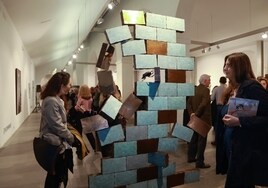 Tomares, centro del arte sevillano con la exposición 'Muros: Más allá de los límites'
