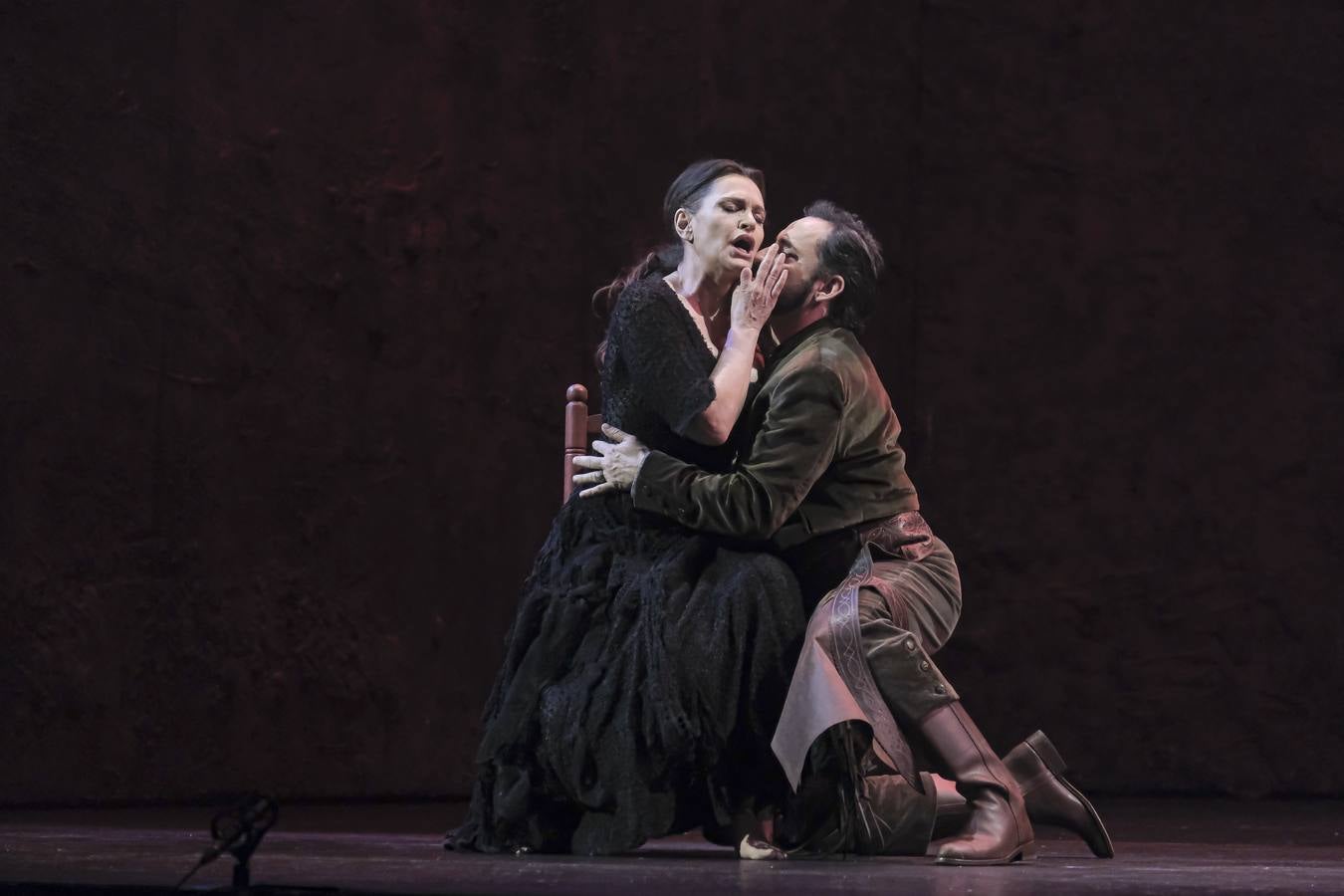 Presentación de la ópera 'La vida breve' de Manuel de Falla, interpretada por la soprano Ainhoa Arteta en el Maestranza de Sevilla