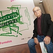 El firmamento de Luis Gordillo ilumina el Espacio Santa Clara