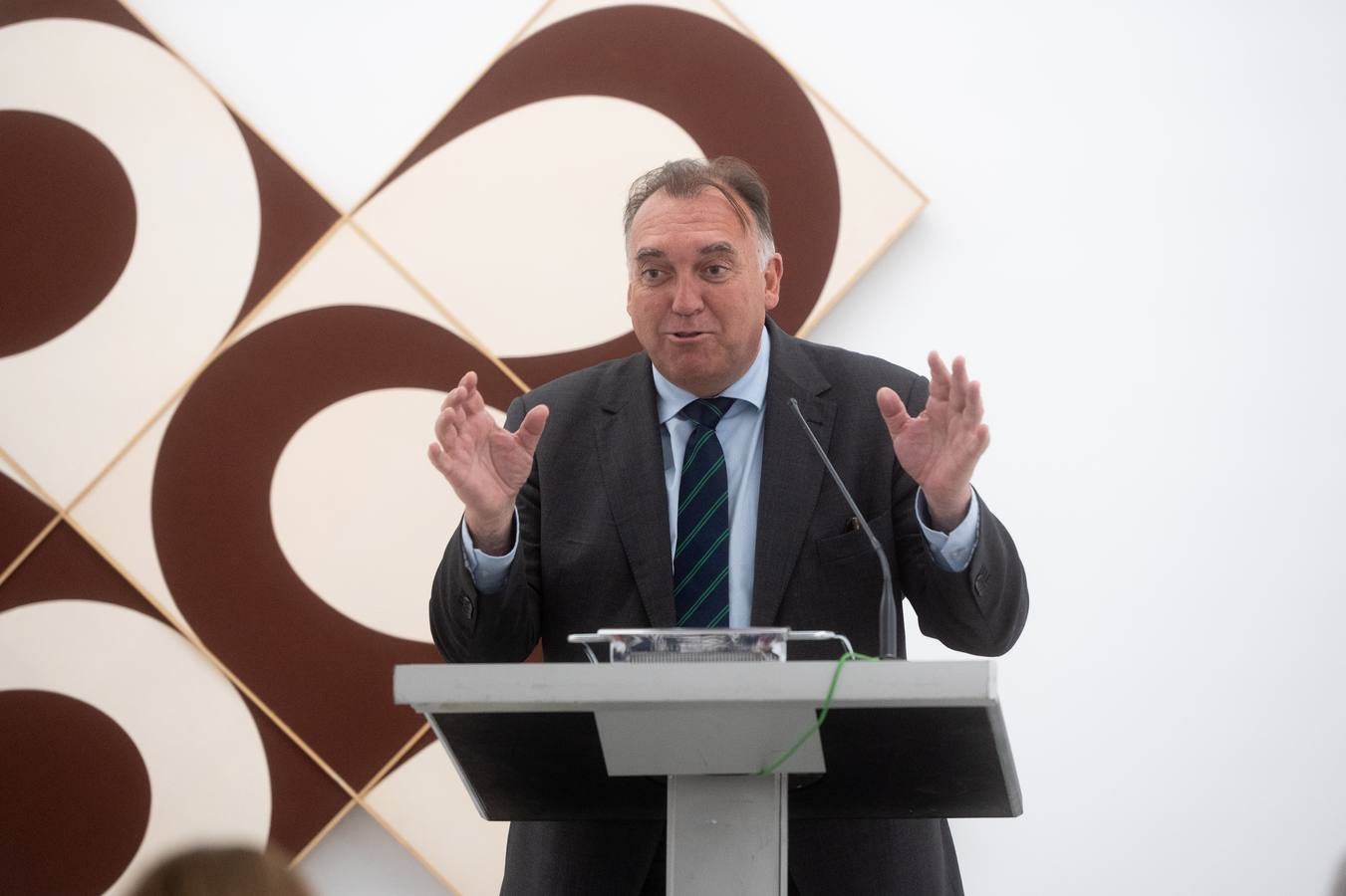 La muestra 'Manuel Barbadillo. Arte combinatoria' presentada en el Centro Andaluz de Arte Contemporáneo