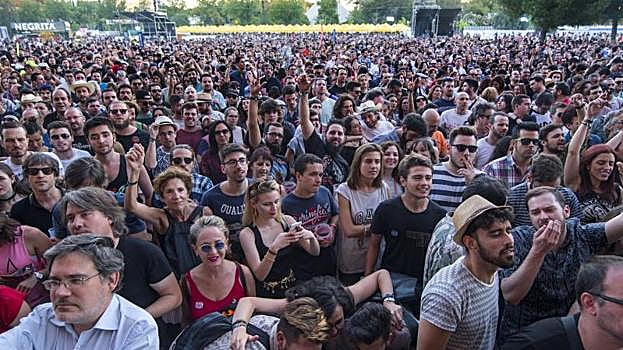 El público llena cada actuación del Festival Interestelar
