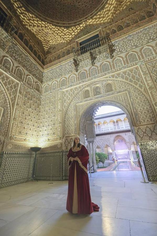 Nuevas visitas nocturnas teatralizadas en el Real Alcázar bajo la mirada de seis mujeres históricas vinculadas al monumento