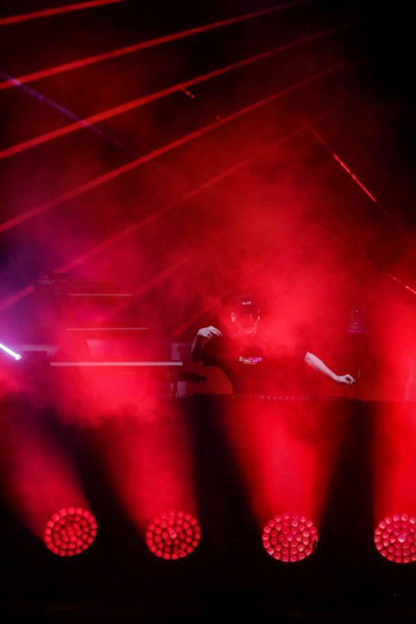 Concierto de Bizarrap en la Plaza de España para el Icónica Sevilla Fest