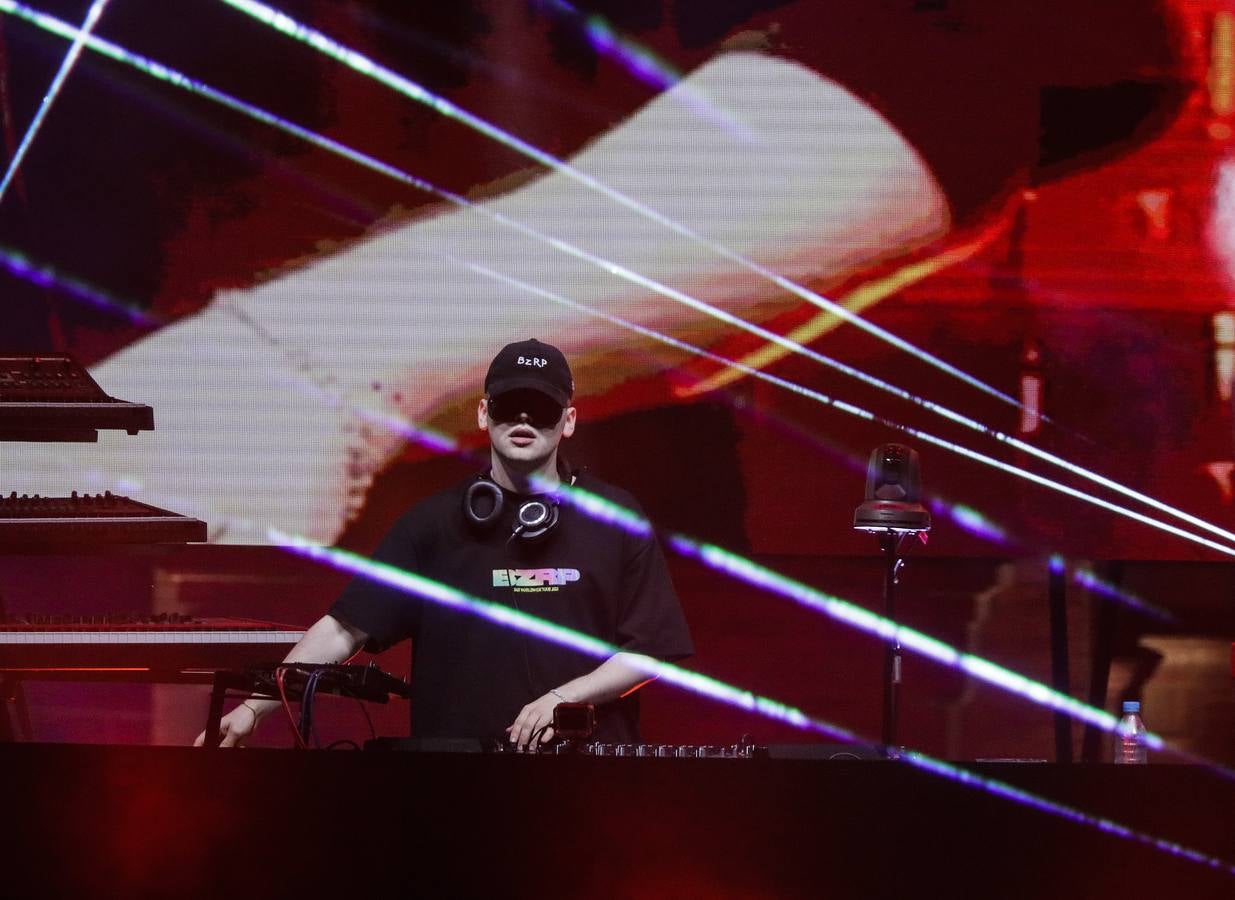 Concierto de Bizarrap en la Plaza de España para el Icónica Sevilla Fest