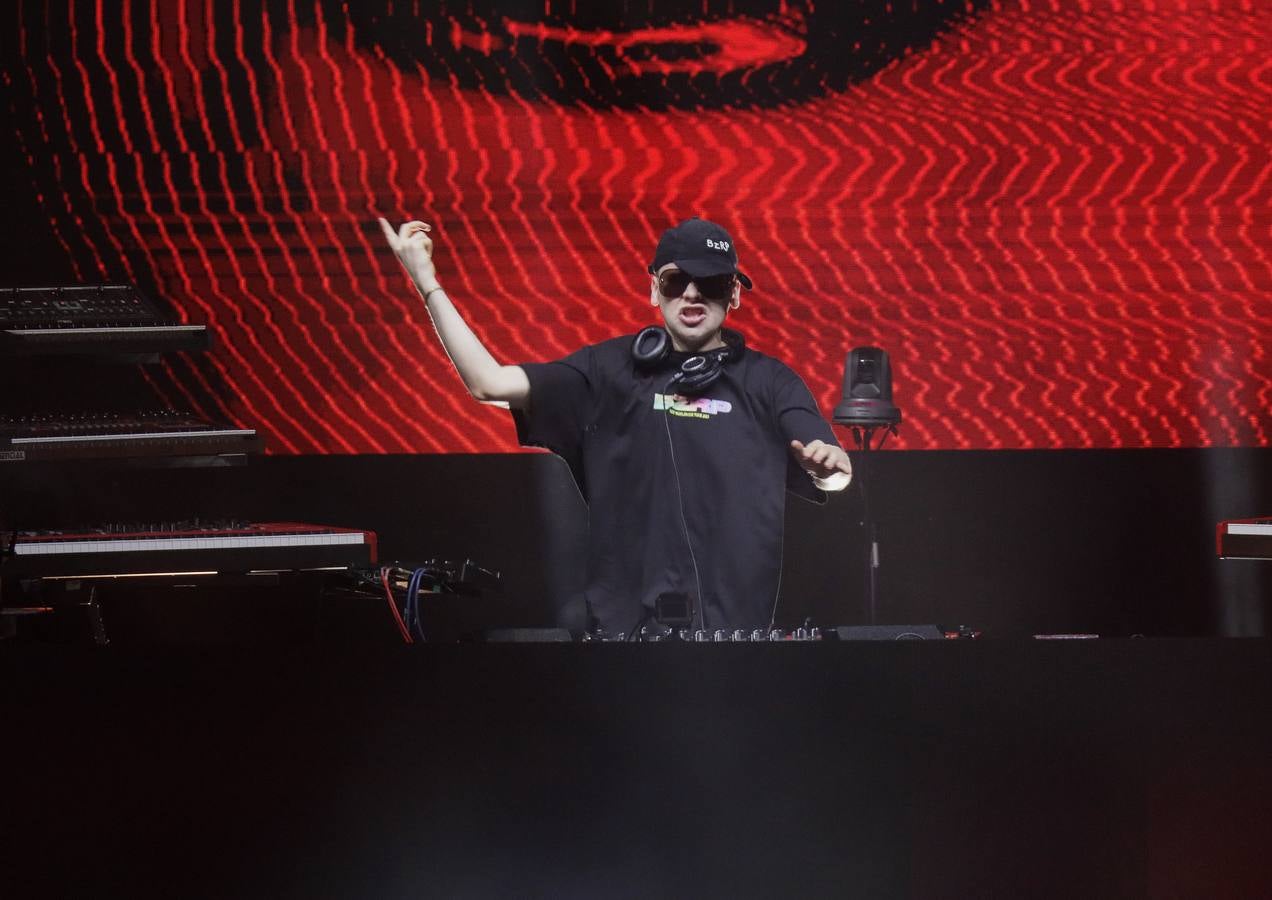 Concierto de Bizarrap en la Plaza de España para el Icónica Sevilla Fest