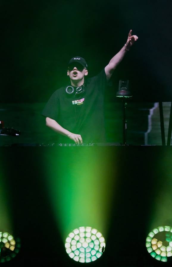 Concierto de Bizarrap en la Plaza de España para el Icónica Sevilla Fest