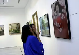 El Ateneo de Sevilla inaugura la exposición 'De vuelta. Un recorrido por los Premios de Pintura Ateneo de Sevilla 2000-2019' con obras ganadoras del certamen