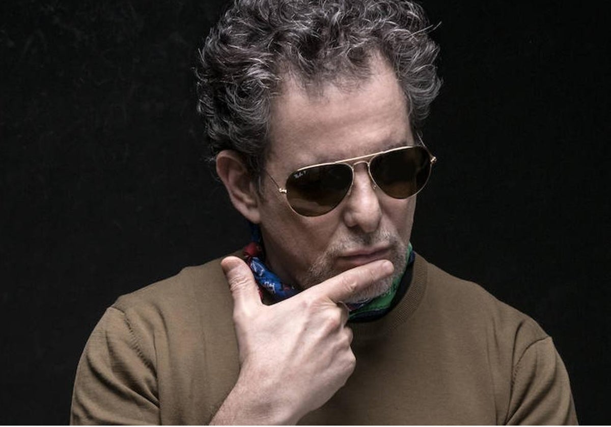 Andrés Calamaro actúa esta noche en el Cartuja Center Cite