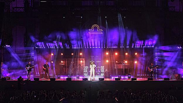 Icónica Sevilla Fest: Pastora Soler sigue siendo profeta en su tierra