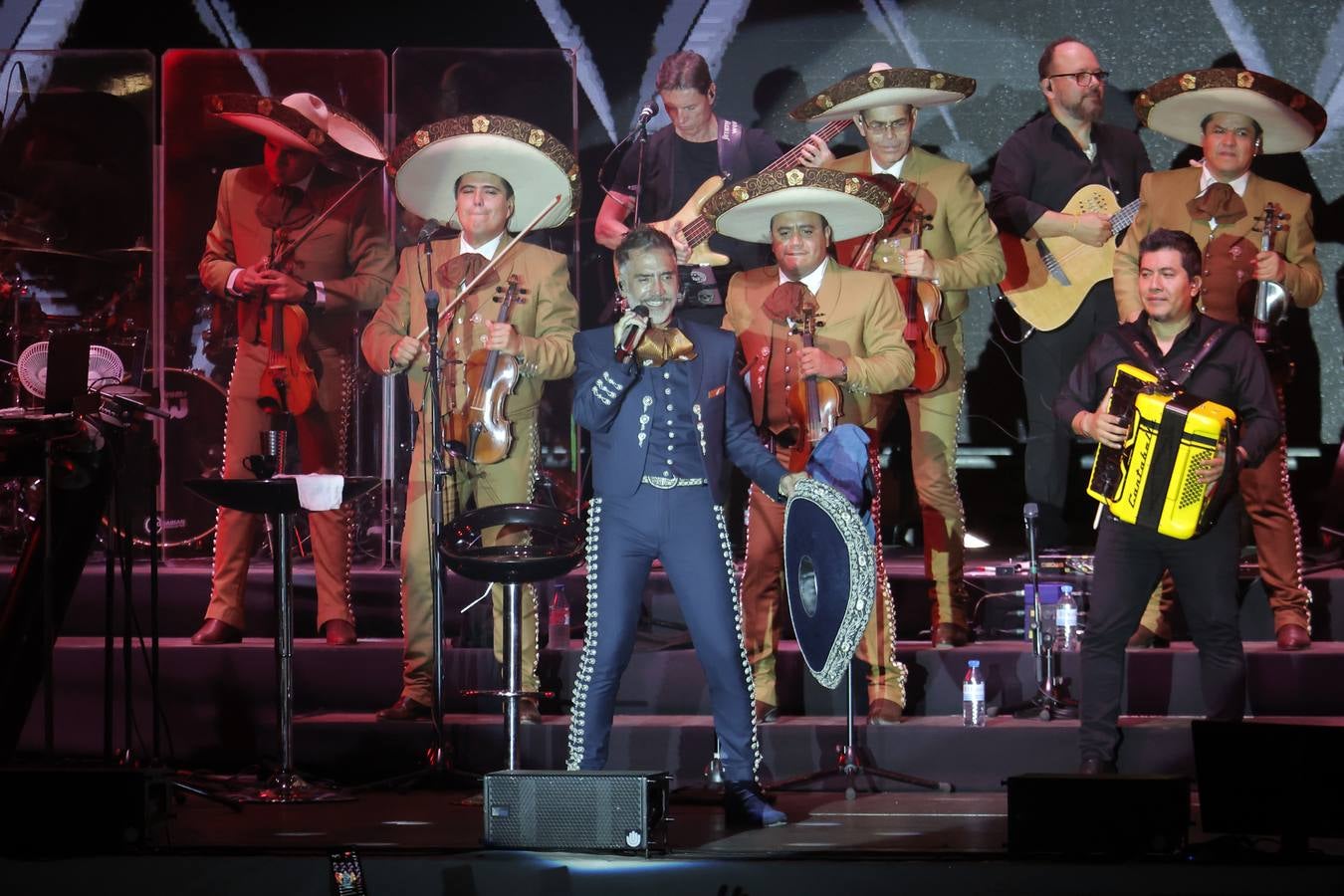 Concierto de Alejandro Fernández en Sevilla