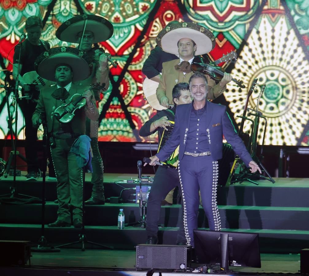 Concierto de Alejandro Fernández en Sevilla