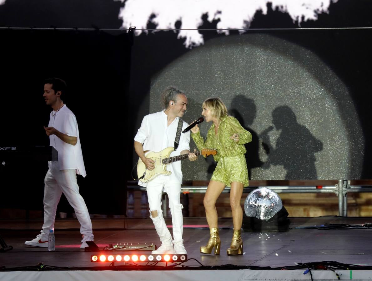 Ana Torroja llenó el escenario y animó al público a bailar al ritmo de sus temas