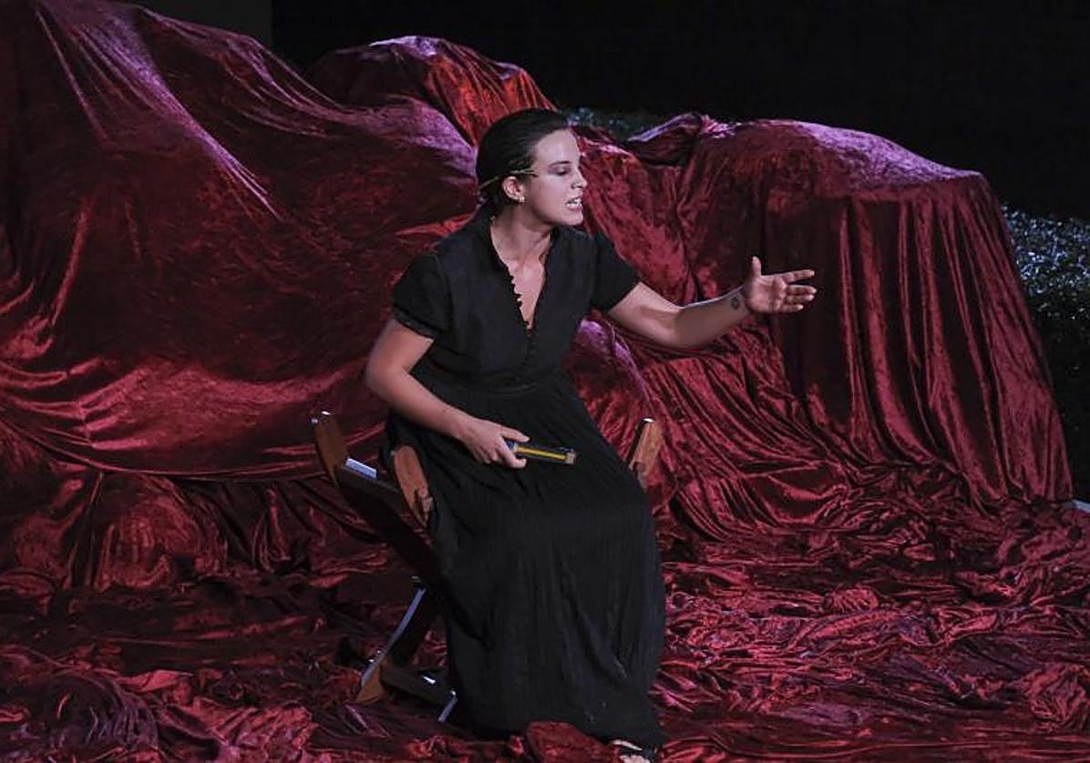 La actriz Lorena Ávila protagoniza 'La violación de Lucrecia'