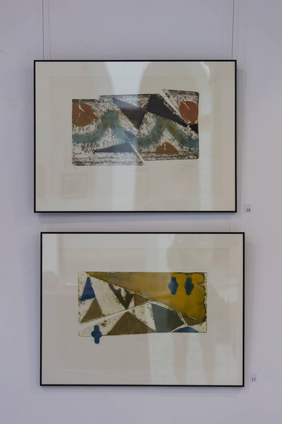 Inauguración de la exposición solidaria de la Fundación La Caixa en Sevilla