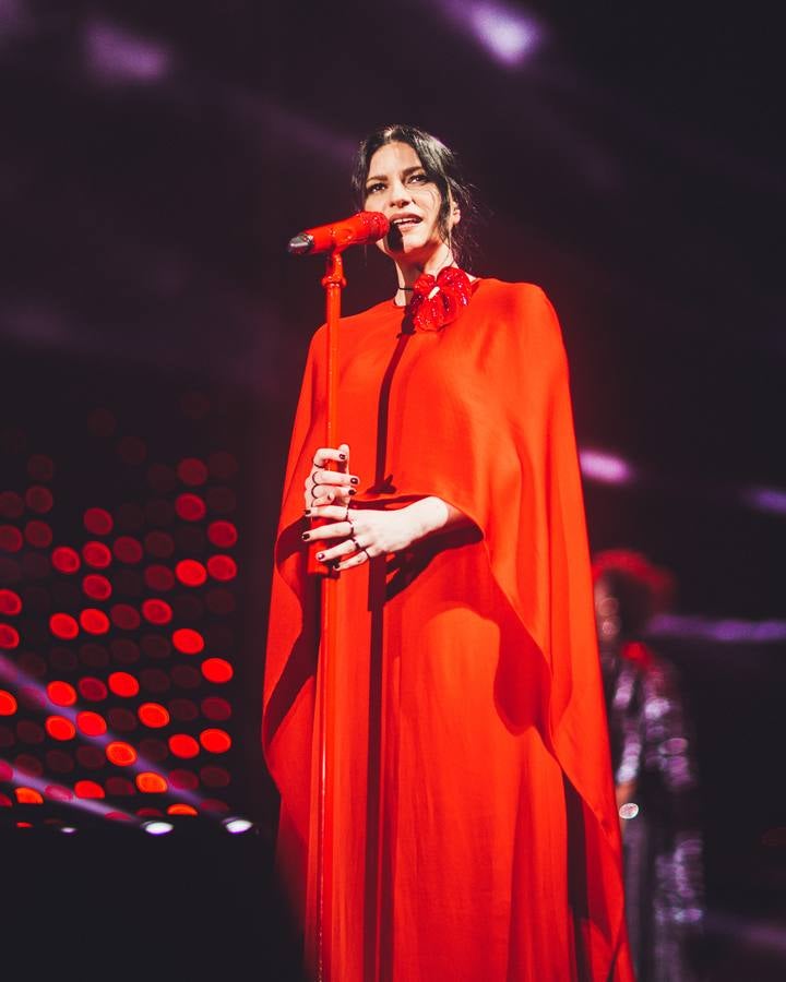 La cantante italiana actuó durante más de dos horas en su primer concierto ante el público sevillano