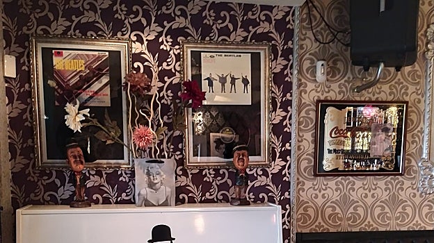 Karaoke en Sevilla: el mejor plan para poner a prueba tu talento y divertirte con amigos