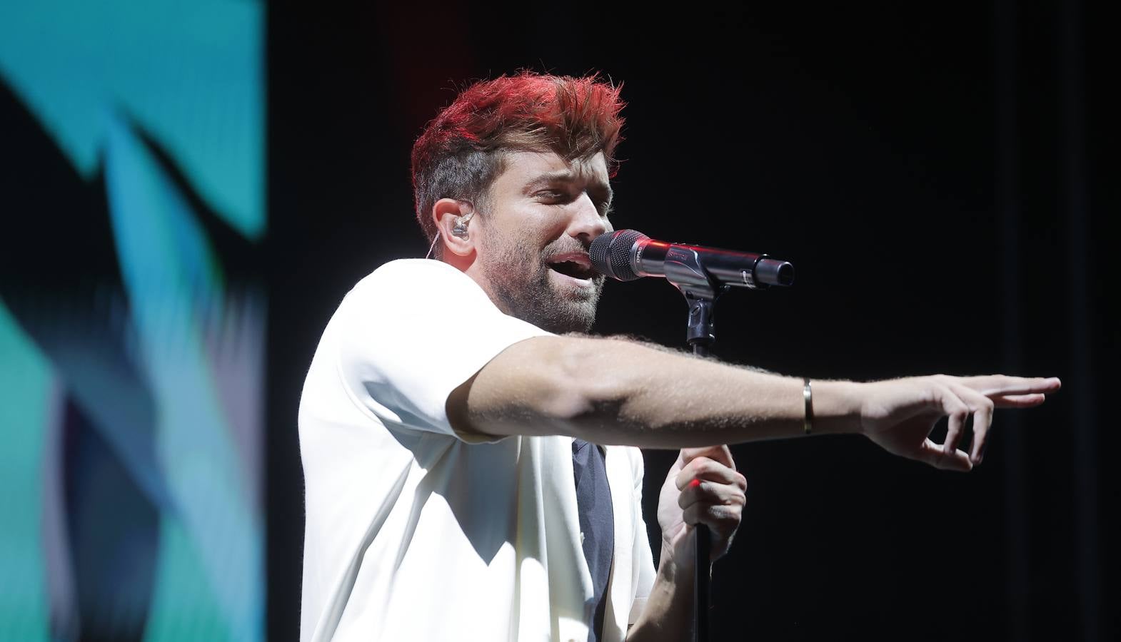 Pablo Alborán hizo un repaso por todos sus temas, coreados siempre por el público